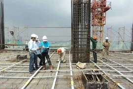 Đề nghị giám sát đầu tư công, cổ phần hóa DNNN