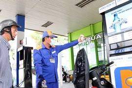 Đau đầu chuyện xóa sổ xăng A92