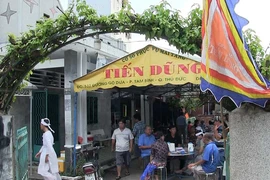 Một người treo cổ chết ở công an phường