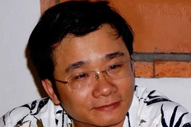 Lê Thiếu Nhơn ra mắt Hoa rơi hữu ý 