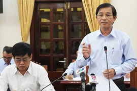 Yêu cầu khởi tố vụ tàu vỏ thép