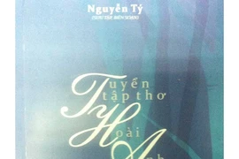 Tuyển tập thơ Hoài Anh trở lại với bạn đọc sau 6 năm