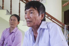 Lại thêm lãnh đạo xã phê xấu lý lịch công dân
