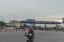 Người dân bức xúc vì phải trả phí BOT vô lý