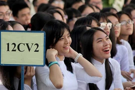 Sẽ bị cấm thi học kỳ nếu không mua BHYT?