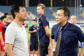 Hỗn loạn bóng đá Việt