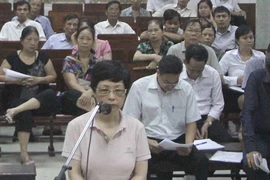 Những người làm thuê lại vướng vòng tù tội