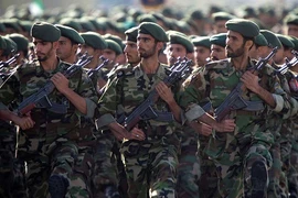 Iran đe dọa tấn công căn cứ Mỹ