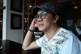 ‘Khi tôi ngồi ăn pizza thì nhiều người đang hy sinh’