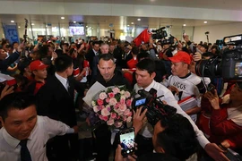 ‘Thương vụ’ Ryan Giggs và Paul Scholes làm thầy ở PVF