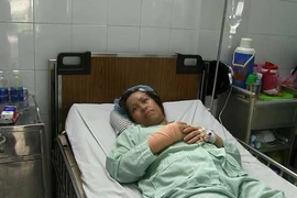 Quận 9: Sáng sớm, cướp giật lại chém người