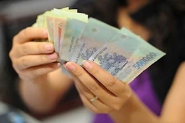 TP.HCM cần cả cơ chế đặc thù cho tiền lương