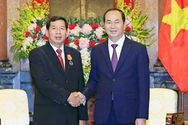 Chủ tịch nước tiếp chánh án TAND tối cao Lào
