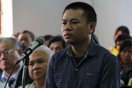 Ai đã đẩy bị cáo Hiến đến cảnh khốn cùng?