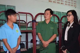 ‘Lì xì cho các em một, hai trăm ngàn là rất ý nghĩa!’