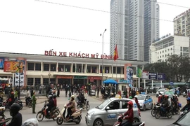 Cấm dừng, đỗ ở nhiều tuyến đường quanh Bến xe Mỹ Đình
