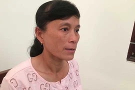 Y án cựu thư ký tòa đánh hàng xóm