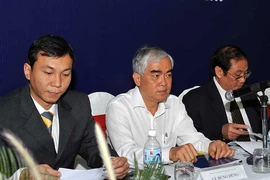 Bộ VH-TT&DL triệu tập lãnh đạo VFF vụ các ông bầu đấu đá