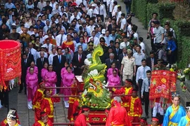 Hàng triệu người dân dự lễ giỗ tổ Hùng Vương