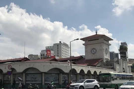 Chợ Bến Thành, nhà thờ Đức Bà… chưa là di tích!