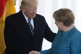 Ông Trump dọa 'xử' các nước NATO không góp đủ tiền