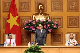 Phó Thủ tướng Vũ Đức Đam tiếp đoàn người có công tỉnh Nghệ An