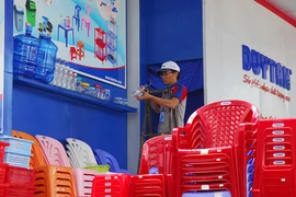 Thái, Hàn, Nhật thi nhau thâu tóm nhựa Việt