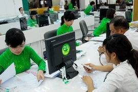 Đổi thuê bao 11 số: Bất tiện, tốn kém, nhiều rủi ro