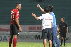 Chiêu trò PR hay có bán độ ở giải hạng Nhất?
