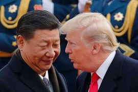 Trung Quốc đổ tiền tỉ mua nợ