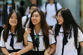 Giáo sư không giải hết đề toán THPT: Bình thường!