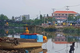 Dự án lớn gặp khó vì những chuyện ít ngờ