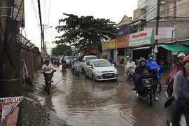 Đường Phạm Văn Bạch: 13 năm vẫn… ngổn ngang!