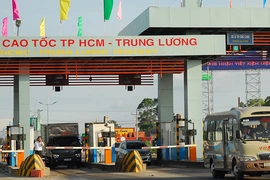Từ 1-9, ai được quyền thu phí cao tốc TP.HCM-Trung Lương?