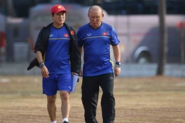 HLV Park Hang-seo muốn nhất bảng AFF Cup 