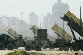 Nhòm Patriot Mỹ, ngó S-400 Nga, Thổ Nhĩ Kỳ nói gì?
