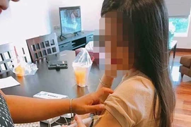 Rước HIV, viêm gan vì làm đẹp từ nhau thai người