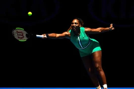 Dẫn 5-1, Serena ‘đứng hình’ thua ngược 5-7 và bị loại
