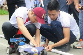 Cao đẳng, trung cấp ‘lách cửa hẹp’ tuyển sinh