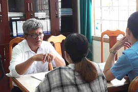 Chuyện ghi ở phòng hòa giải, đối thoại