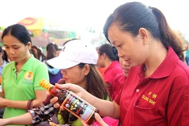 Giải phóng hơn 5.000 tấn cá kẹt ở cảng