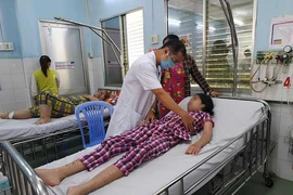 Hốt hoảng vì con em dậy thì sớm