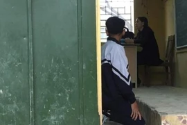 Muốn trẻ không quỳ ở trường, đừng đe nẹt con ở nhà