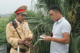 Cục CSGT nói về đề xuất phạt chủ xe không sang tên