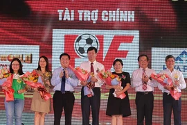 Tuổi lên 8 và quá trình phát triển giải Fair Play