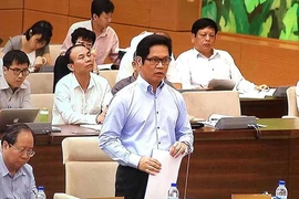 Hàng loạt luật đang xung đột: Dân lãnh đủ