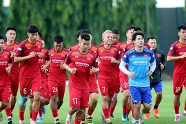Hối hả đại chiến Thái Lan - Việt Nam