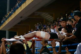 Ai tiếp tay cho cái ác lộng hành?