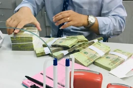 Lo ‘tín dụng ma’ từ cho vay cầm cố sổ tiết kiệm