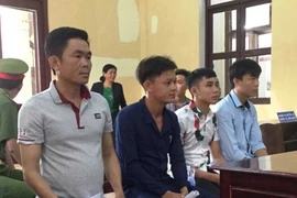 Gay cấn vụ chém người giữa đêm